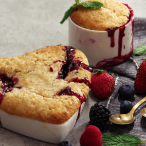 cherry cobbler, fruit cobbler